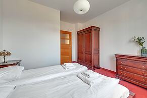 Dom & House - Apartments Parkur