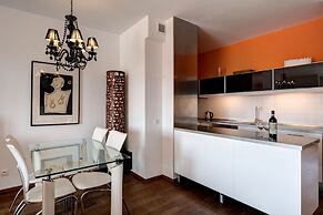 Dom & House - Apartments Parkur