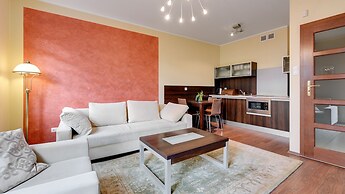 Dom & House - Apartments Parkur