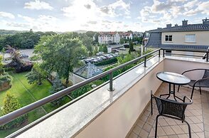 Dom & House - Apartments Parkur