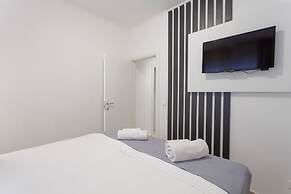 Sunset Split Rooms