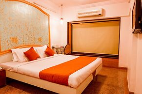 OYO 361 Apartment Powai
