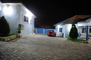 Mount Pleasant Inns & Apartment