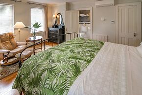 The Monte Vista Hotel