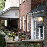 The Monte Vista Hotel