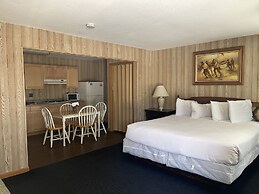 Saddle & Surrey Motel