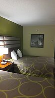 Super 8 by Wyndham Copley Akron