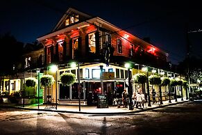 Royal Street Inn and R Bar