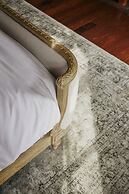 Royal Street Inn and R Bar