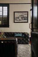 Royal Street Inn and R Bar