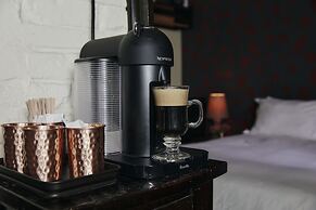 Royal Street Inn and R Bar