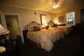 Gunn House Hotel