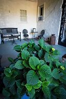 Gunn House Hotel