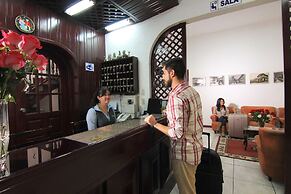 Hotel Huasi Continental