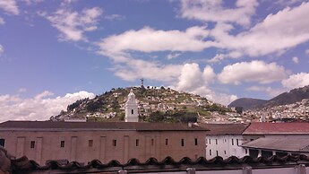 Hotel Huasi Continental