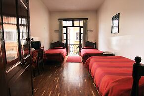 Hotel Huasi Continental