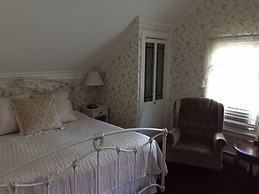 The Victoria Inn Bed & Breakfast
