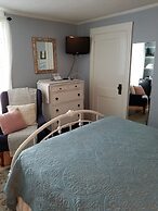 The Victoria Inn Bed & Breakfast