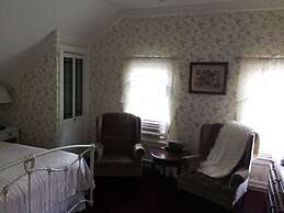 The Victoria Inn Bed & Breakfast