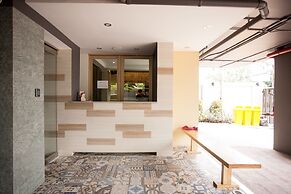 Varrzon Residence Srinakarin 56