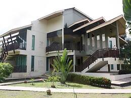 Beringgis Beach Resort & Spa