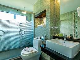 Beringgis Beach Resort & Spa