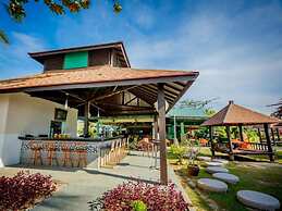 Beringgis Beach Resort & Spa