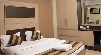 Pacific Inn Huda City Centre Sec 41