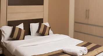 Pacific Inn Huda City Centre Sec 41