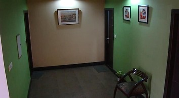 Pacific Inn Huda City Centre Sec 41