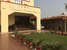 Hotel Maiden Residency