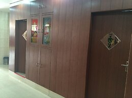 Hotel Maiden Residency