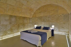 Lonja Suites Apartments