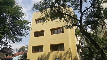 Hotel Executive Residency