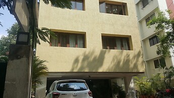 Hotel Executive Residency