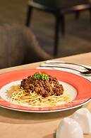 Sama-Sama Express KLIA Terminal 1 - Airside Transit Hotel