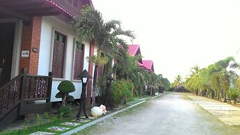 Jasmine Villa Tropical Garden