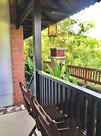 Jasmine Villa Tropical Garden