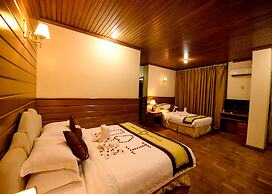 Hotel Queen Mandalay