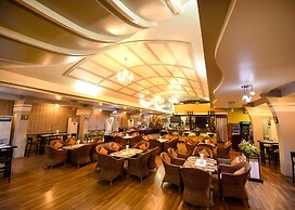 Hotel Queen Mandalay