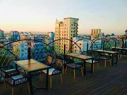 Hotel Queen Mandalay