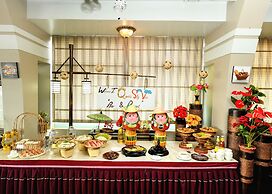 Hotel Queen Mandalay