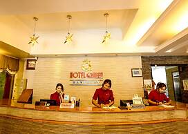 Hotel Queen Mandalay