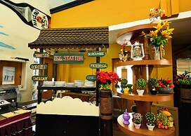 Hotel Queen Mandalay