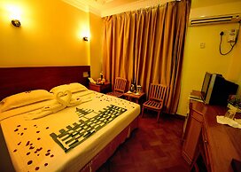 Hotel Queen Mandalay