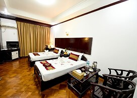 Hotel Queen Mandalay