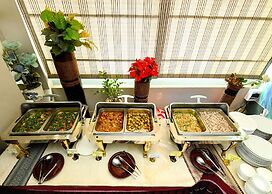 Hotel Queen Mandalay