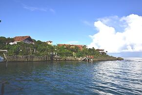 Seagrape Plantation Resort