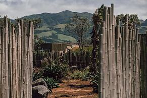 Santa Barbara Eco Beach Resort