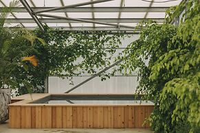 Santa Barbara Eco Beach Resort